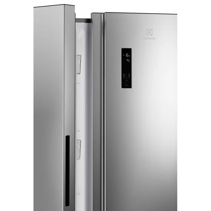 Electrolux FRIGORIFERO SIDE BY SIDE MULTIFLOW CLASSE E EAT6ME53U0