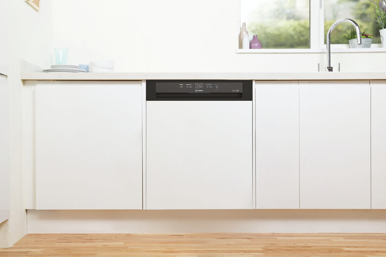 Indesit I3B L634 X Lavastoviglie a Incasso Scomparsa Parziale 14 coperti D