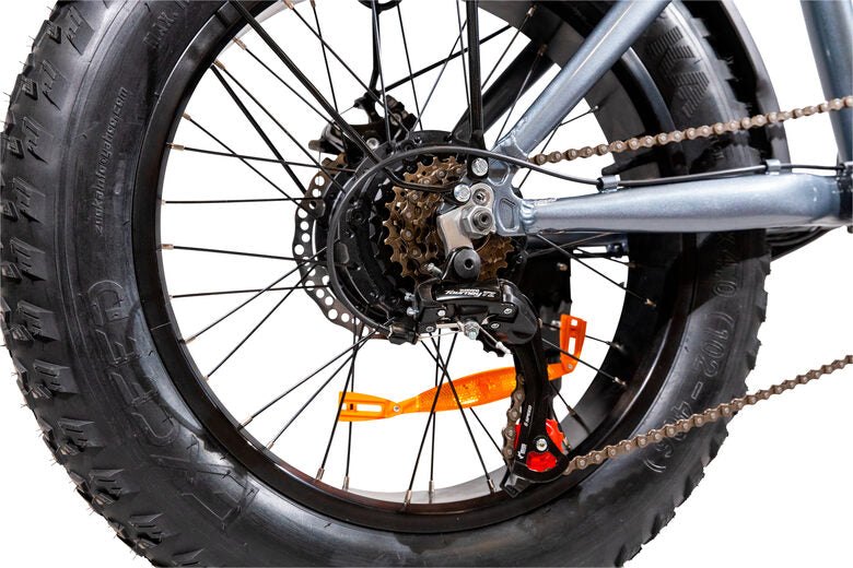 EMG Fat Bike Bomber 250W con telaio 17" foldable, ruota 20", Freni a disco a/p, Cambio Shimano e batteria 10Ah