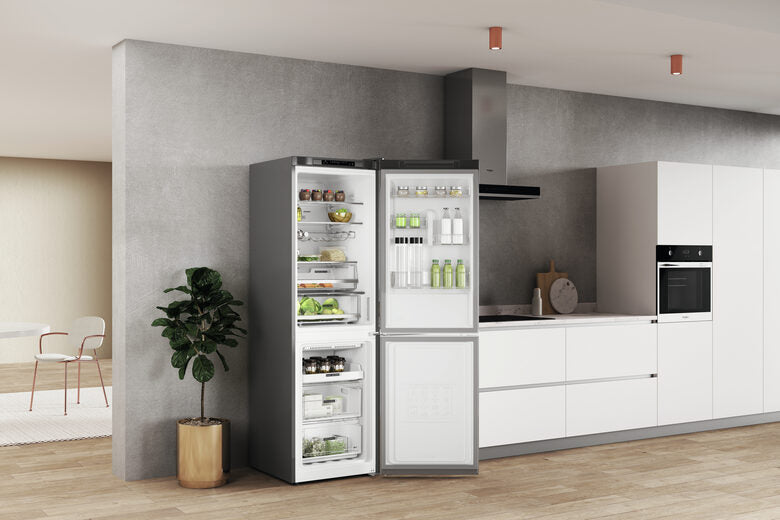 Whirlpool W7X 83A OX frigorifero con congelatore Libera installazione 335 L D Acciaio inossidabile