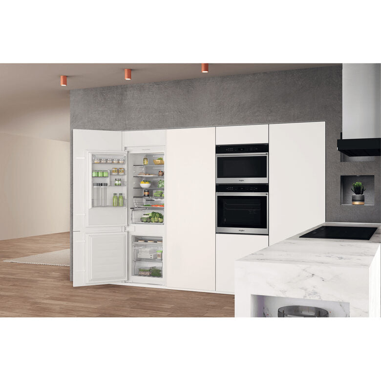 Whirlpool WHC18 T141 frigorifero con congelatore Da incasso 250 L F Bianco