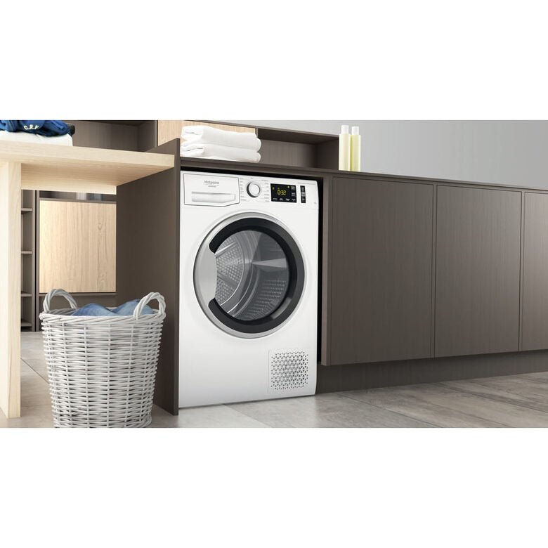 Hotpoint NT M11 9X3SKY IT asciugatrice Libera installazione Caricamento frontale 9 kg A+++ Bianco