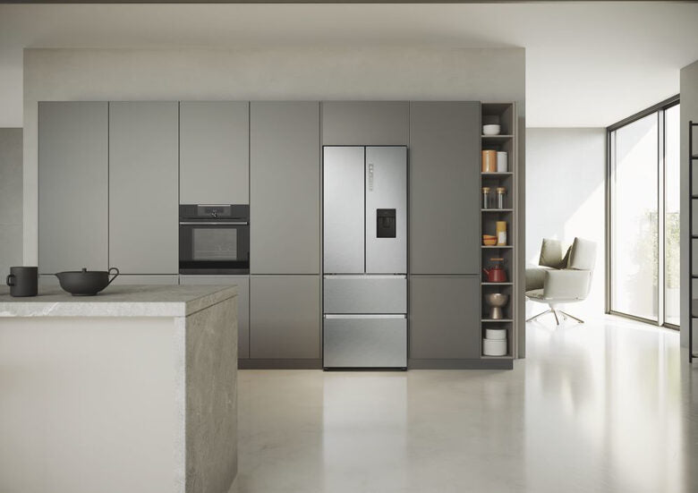 Haier FD 70 Serie 5 HFR5719EWMG frigorifero side-by-side Libera installazione 444 L E Argento