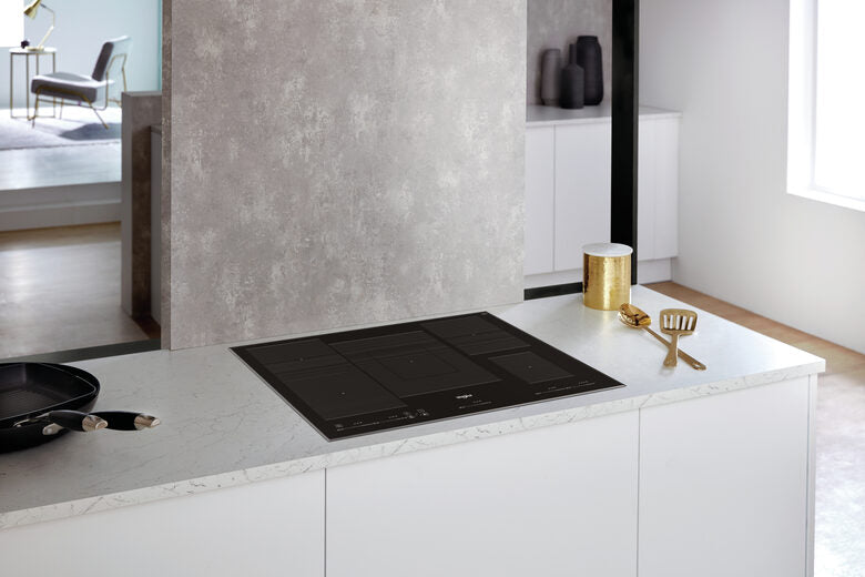 Whirlpool WT 1090 BA Nero Da incasso 90 cm Piano cottura a induzione 5 Fornello(i)