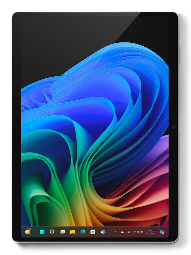 Microsoft Surface Pro 11 Copilot+ PC Snapdragon 512 GB 33 cm (13") 16 GB Wi-Fi 7 (802.11be) Windows 11 Home Platino