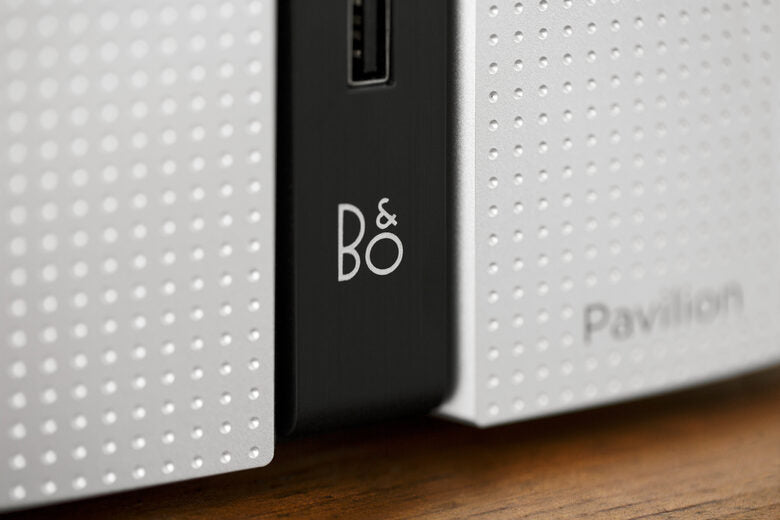 HP Pavilion 550-106nl DDR3-SDRAM A10-8750 Desktop AMD A10 8 GB 1000 GB HDD Windows 10 Home PC Nero, Argento