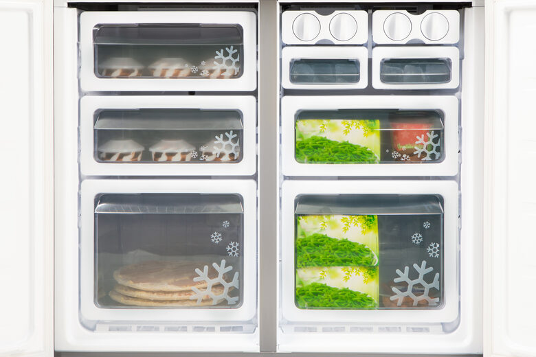 Sharp Home Appliances SJ-EX770FSL frigorifero side-by-side Libera installazione 556 L Argento