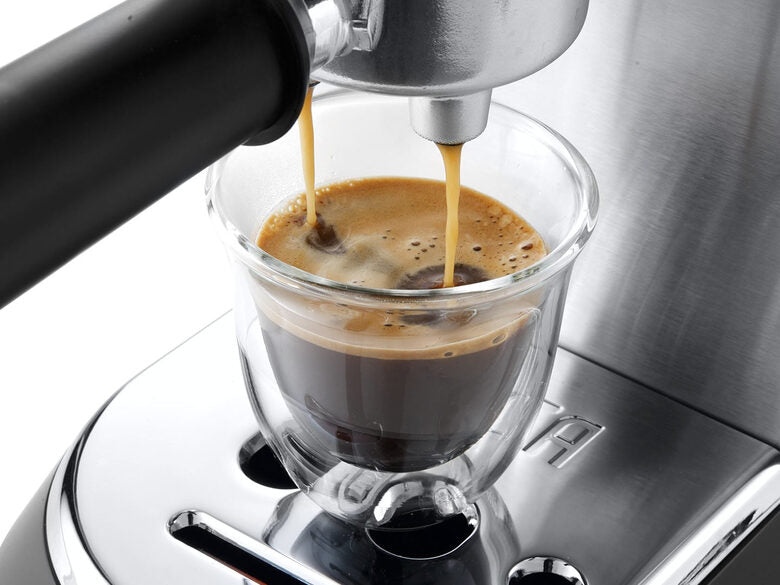 De’Longhi Dedica Style EC 685.M Manuale Macchina per espresso 1 L