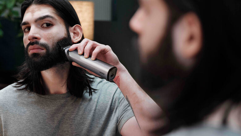 Philips MULTIGROOM Series 7000 14 accessori 14-in-1, barba, capelli e corpo