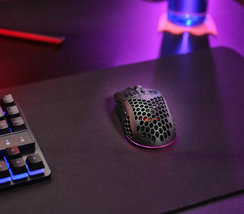 Trust GXT 929 Helox mouse Giocare Mano destra RF Wireless Ottico 4800 DPI