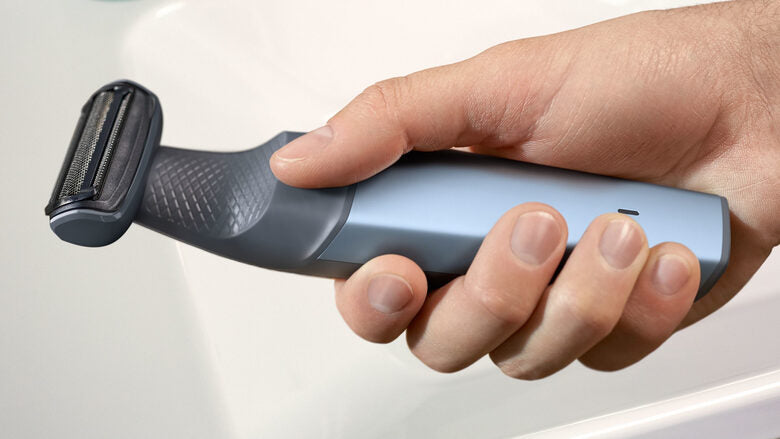 Philips BODYGROOM Series 3000 Rasoio delicato Bodygroom utilizzabile sotto la doccia