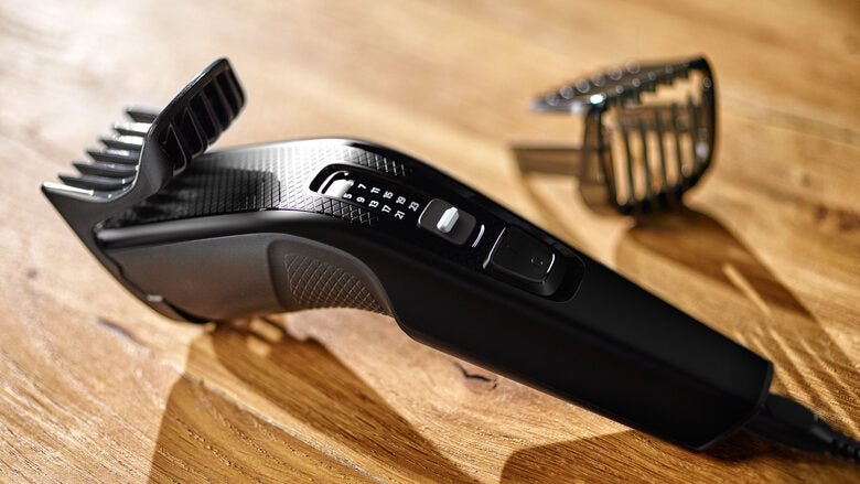 Philips HAIRCLIPPER Series 3000 Regolacapelli con lame in acciaio inossidabile