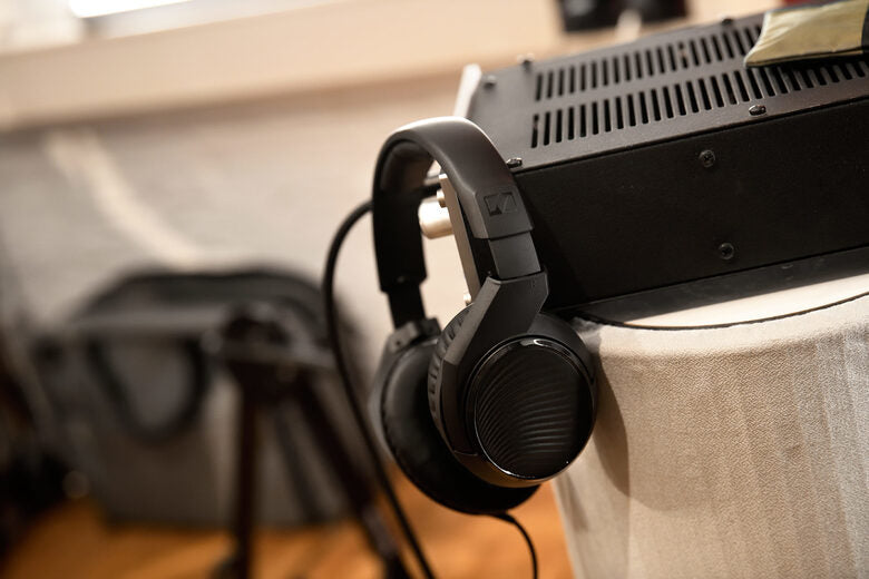 Sennheiser HD 200 PRO Cablato Cuffie A Padiglione MUSICA Nero