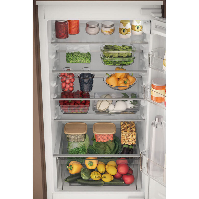 Hotpoint Ariston HAC18D011A1 Frigorifero combinato ad incasso