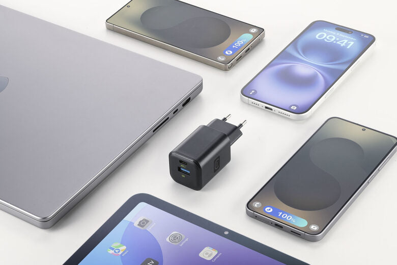 Cellularline MULTIPOWER 2 GAN ENTRY A+C 65W Caricabatterie da rete compatto 65W con 2 porte USB-C e USB-A con tecnologia GAN