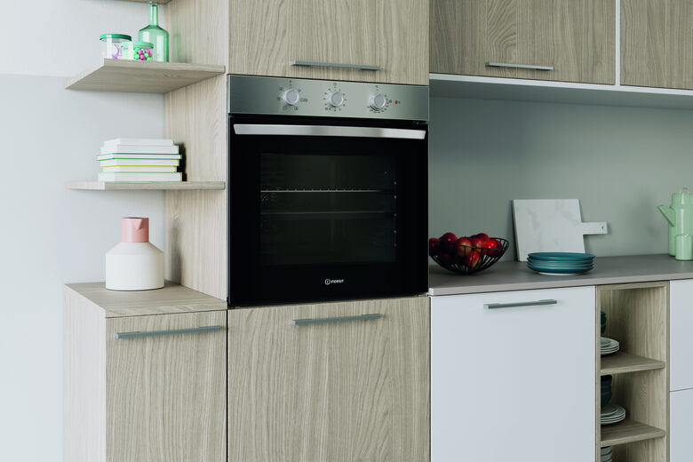 Indesit IO 2350H X Forno multifunzione inox, 6 Funzioni totali, Classe A, 66 Lt, pulizia Steam&Clean