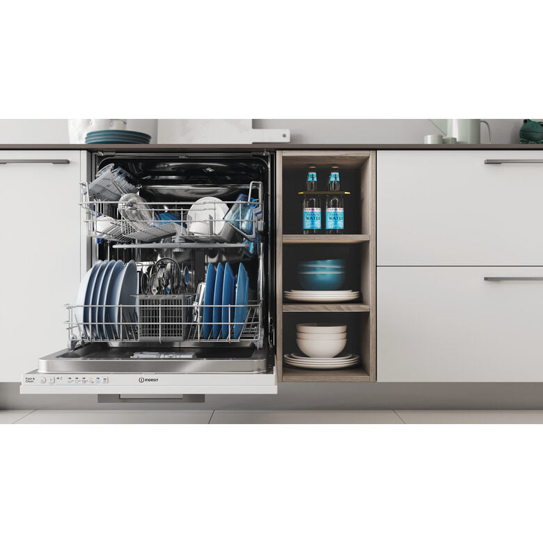 Indesit DIE 2B19 Lavastoviglie a Incasso Scomparsa Totale 13 coperti F