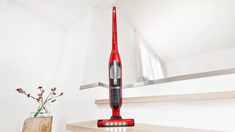 Bosch Serie 4 BBH3ZOO28 scopa elettrica Batteria Secco Senza sacchetto 0,4 L Nero, Rosso 2,15 Ah