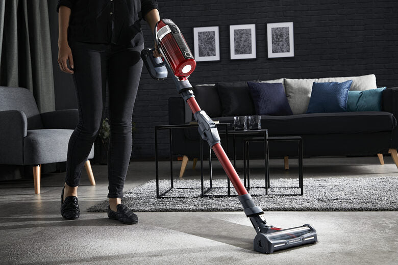 Rowenta X-Force RH9879 XFORCE FLEX 11.60 Animal Care, Scopa Ricaricabile, Aspirapolvere con Tubo Flessibile per raggiungere ogni punto, Motore Digitale, 130 Air Watt di potenza, Aspira 45 mi