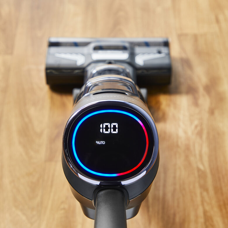 Rowenta X-Clean 4 , Lavapavimenti Senza Fili con Auto-Propulsione e Rilevazione Automatica dello Sporco, Doppio Serbatoio e Sistema di Autopulizia, Autonomia 50' per Tutti i Tipi di Paviment