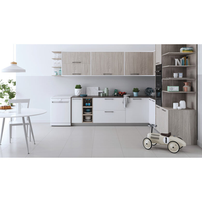 Indesit DFE 1B19 14 Lavastoviglie Libera installazione 14 coperti F