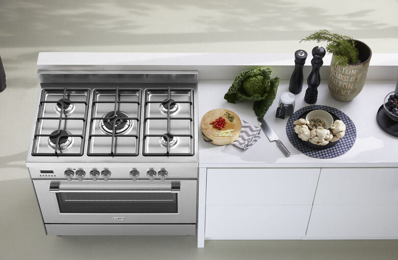 De’Longhi PRO 96 GVX ED cucina Gas Acciaio inox