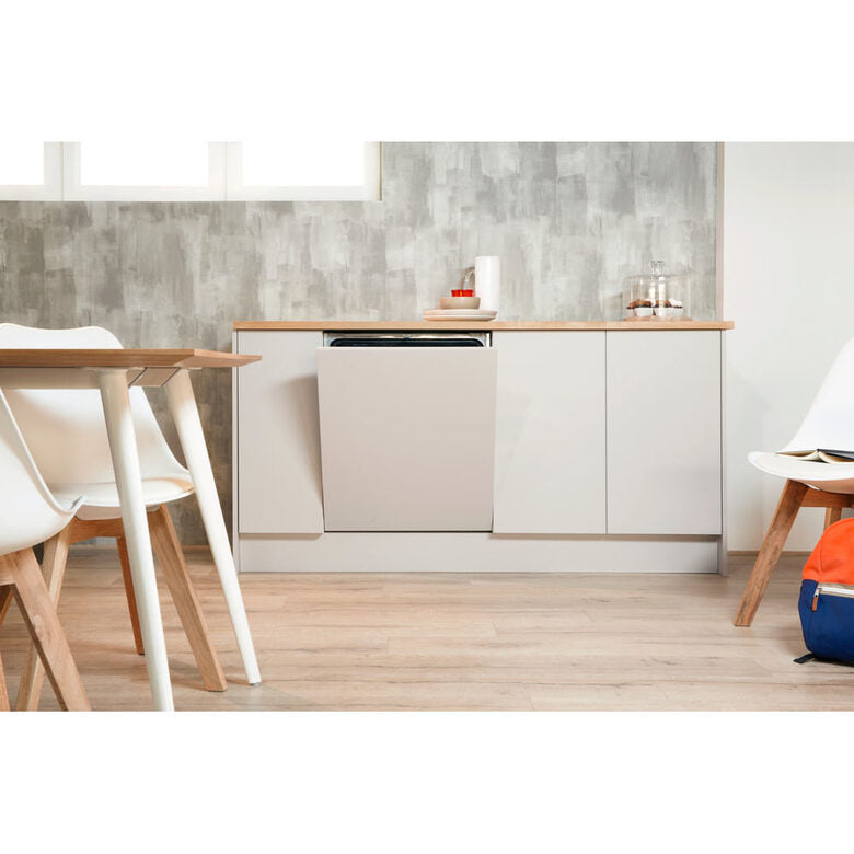 Indesit DIE 2B19 A Lavastoviglie a Incasso Scomparsa Totale 14 coperti F