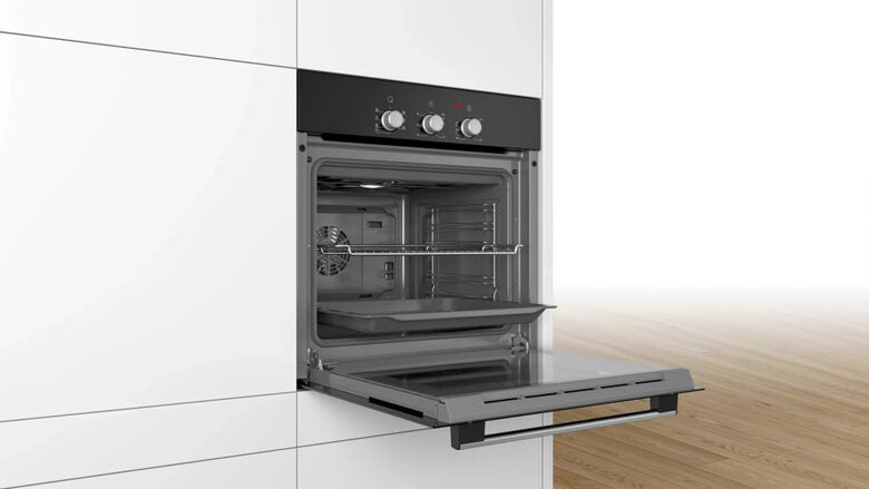 Bosch Serie 2 HBF011BA0 forno a Incasso 66 L 2990 W A Nero