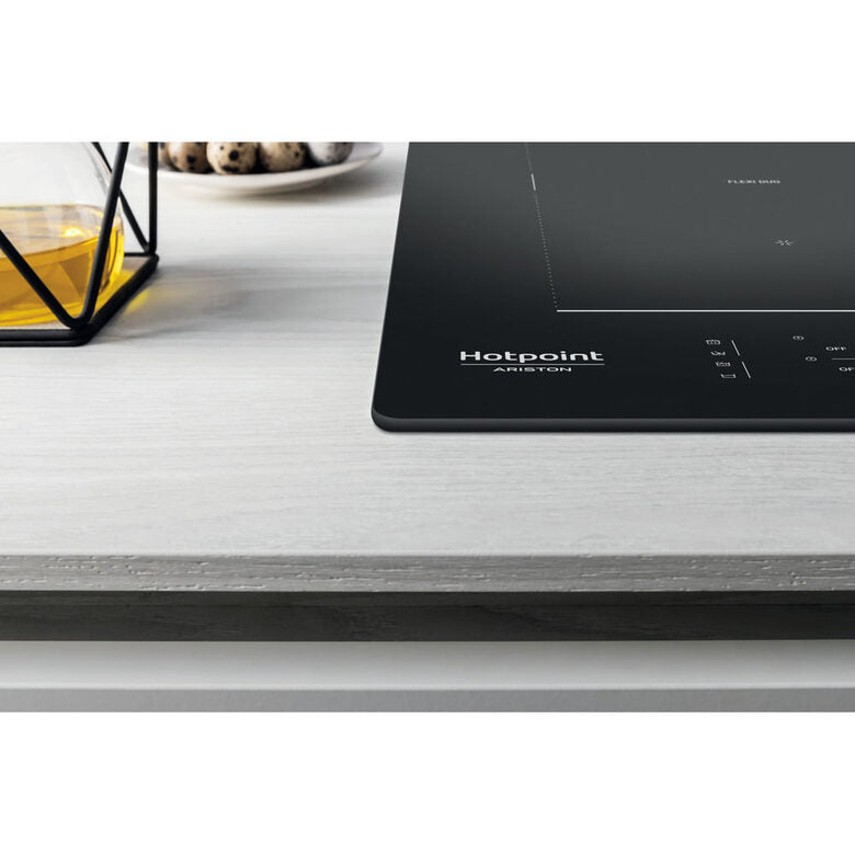 Hotpoint HB 3160C NE Nero Da incasso 59 cm Piano cottura a induzione 4 Fornello(i)