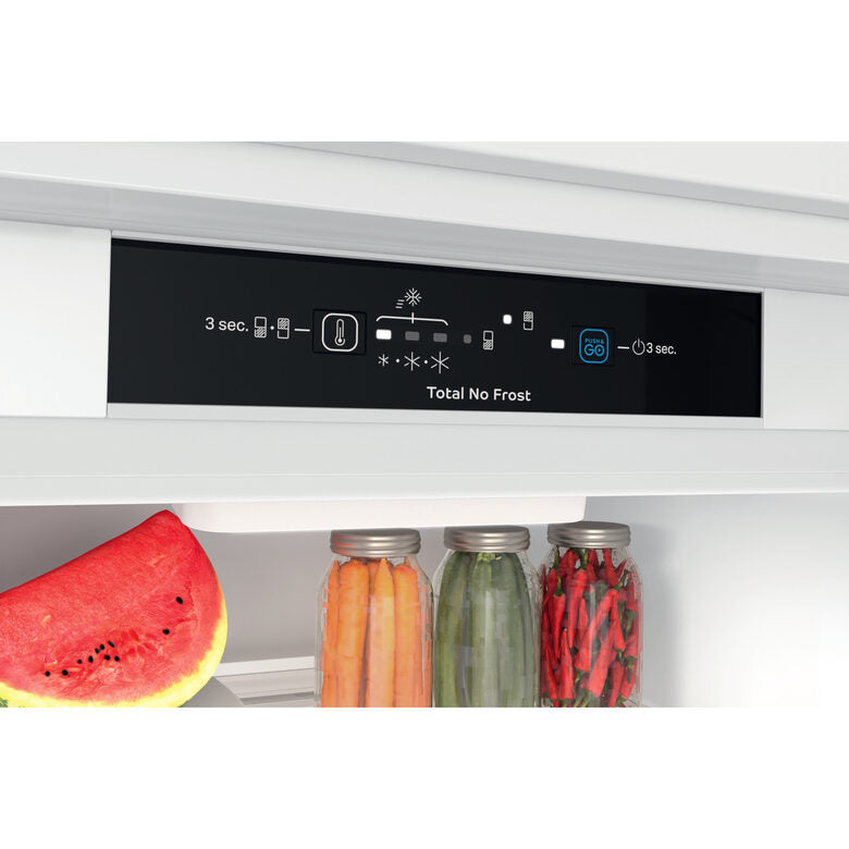 Indesit INC18 T311 frigorifero con congelatore Da incasso 250 L F Bianco
