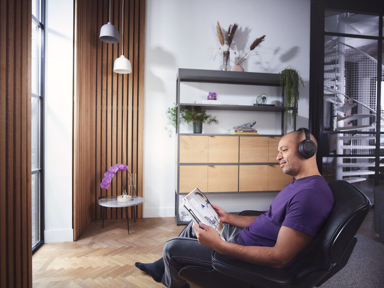 Philips 6000 series TAH6206BK/00 cuffia e auricolare Cuffie Cablato A Padiglione MUSICA Bluetooth Nero