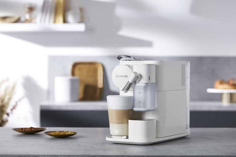 De’Longhi Lattissima One EN510.W Macchina per espresso 1 L