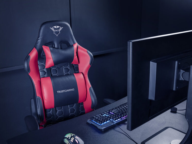 Trust GXT 708B Resto Sedia per gaming universale Nero, Blu
