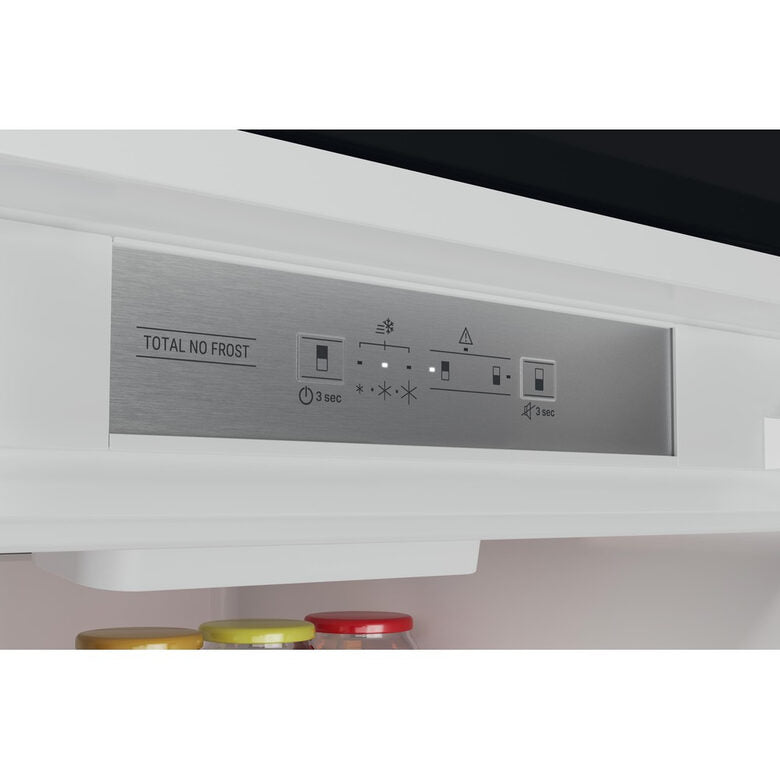 Hotpoint HAC18 T311 frigorifero con congelatore Da incasso 250 L F Bianco