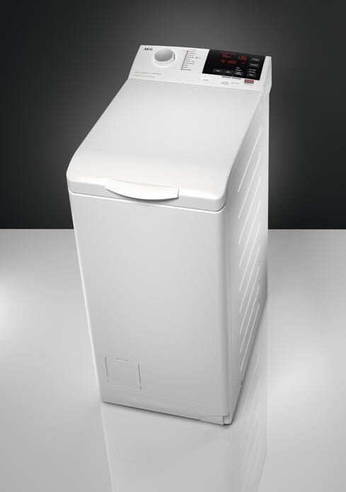 AEG L6TBG723 lavatrice Caricamento dall'alto 7 kg 1151 Giri/min E Bianco
