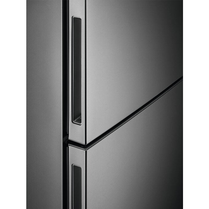 AEG RCB732D7MX frigorifero con congelatore Libera installazione 330 L D Acciaio inossidabile