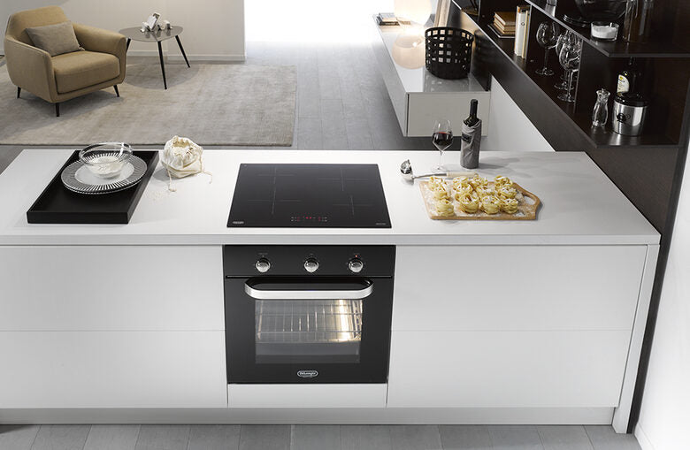 De’Longhi PIN 62 Nero Da incasso 60 cm Piastra sigillata 4 Fornello(i)