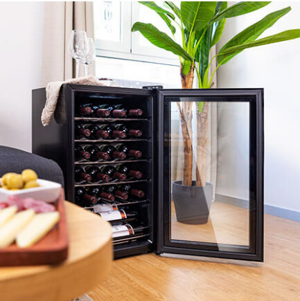 Cecotec GrandSommelier 24000 Cantinetta Vino Con Compressore Libera Installazione Nero 24 Bottiglie