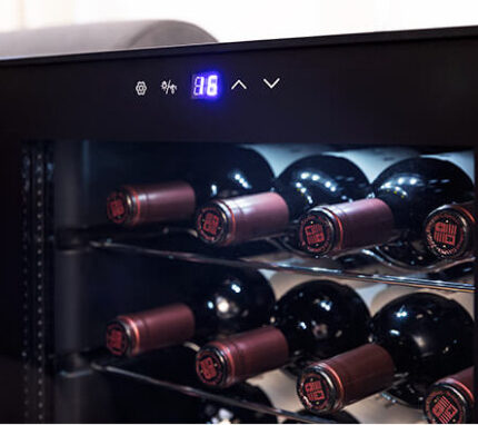 Cecotec GrandSommelier 24000 Cantinetta Vino Con Compressore Libera Installazione Nero 24 Bottiglie