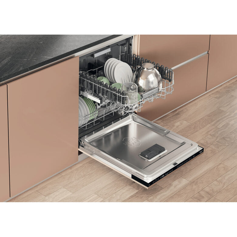 Hotpoint H7I HP40 L Lavastoviglie a Incasso Scomparsa Totale 15 coperti C