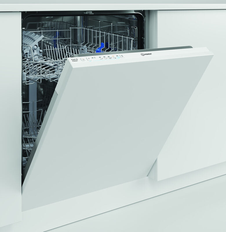 Indesit Lavastoviglie BI 60 cm, classe E, 14 coperti, Push&Go