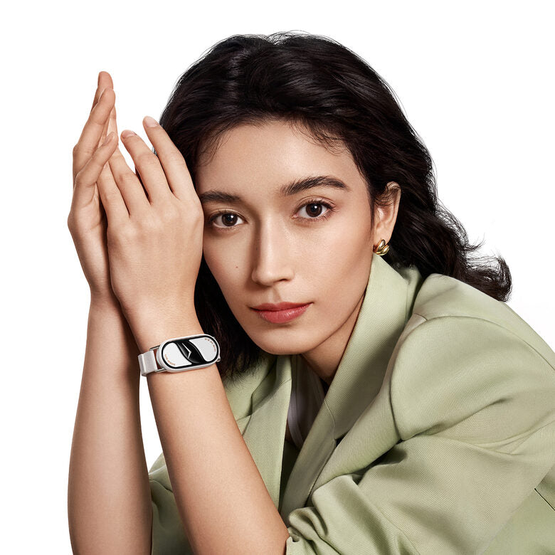 Xiaomi Band 10 AMOLED Braccialetto per rilevamento di attività 4,37 cm (1.72") Argento
