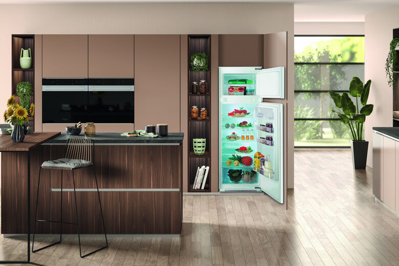 Hotpoint T 16 A2 D/HA 2 Frigorifero con Congelatore Da incasso doppia porta 239 L E Grigio