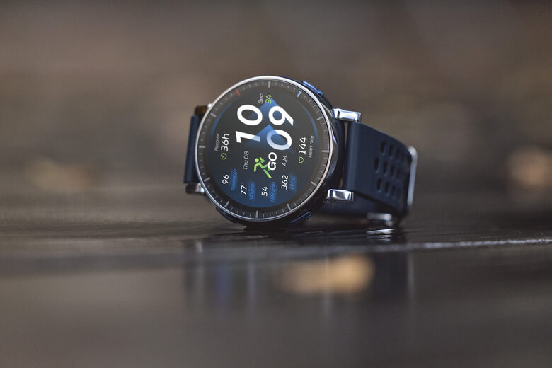 Amazfit W2558GL2N smartwatch e orologio sportivo 3,35 cm (1.32") AMOLED Digitale 466 x 466 Pixel Touch screen Argento GPS (satellitare)