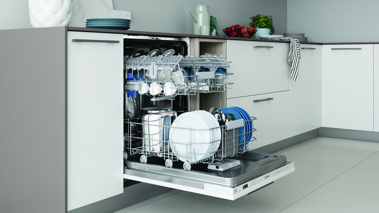Indesit I3I D534A Lavastoviglie a Incasso Scomparsa totale 14 coperti D