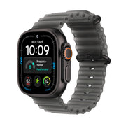 Apple Watch Ultra 4 GPS + Cellular, Cassa 49 mm in titanio nero con cinturino Ocean nero traslucido