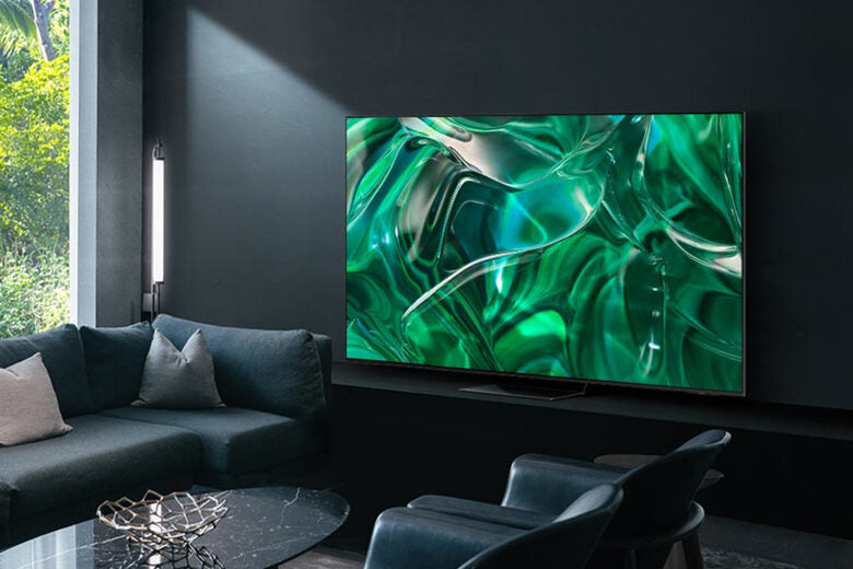 Samsung QE55S95CATXZT Televisione Smart TV 55 Pollici Oled 4K Serie 9 Dolby Atmos Processore Neural Quantum OTS+ Titan Black