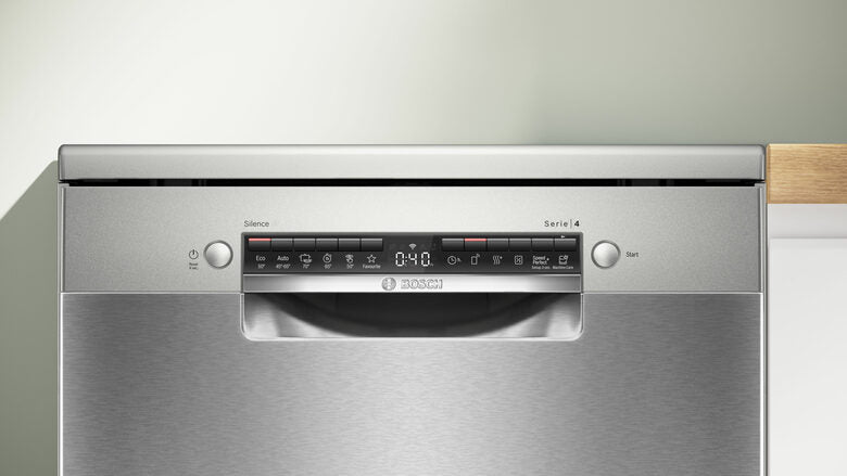 Bosch Serie 4 SMS4HMI07E Lavastoviglie da libera installazione 60 cm Acciaio Classe D