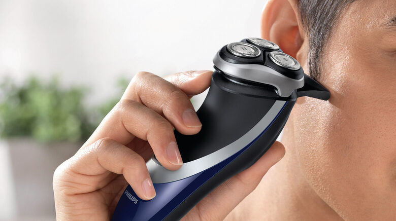 Philips SHAVER Series 3000 Rasoio elettrico per rasatura a secco PT737/17